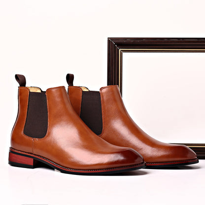 Refined Step Leather Chelsea Boots