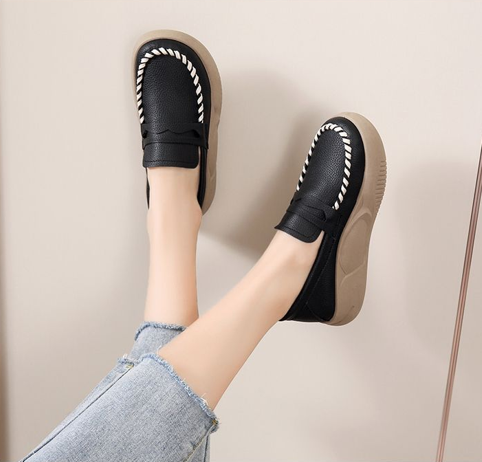 Classiqe Moccasin Orthopedic Shoes